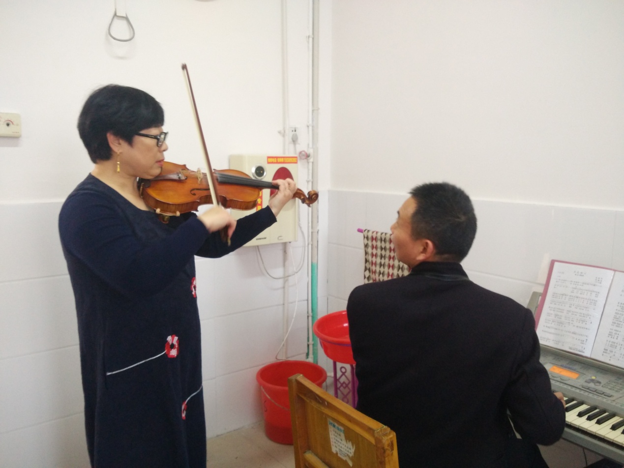 说明: C:\Users\jwc\Desktop\新建文件夹\IMG_20171020_170048.jpg
